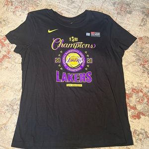 Lakers womens t shirt
